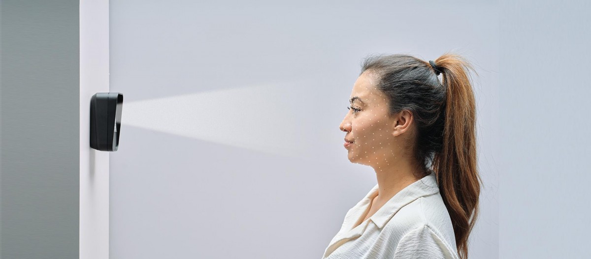 Salto face recognition credential reader