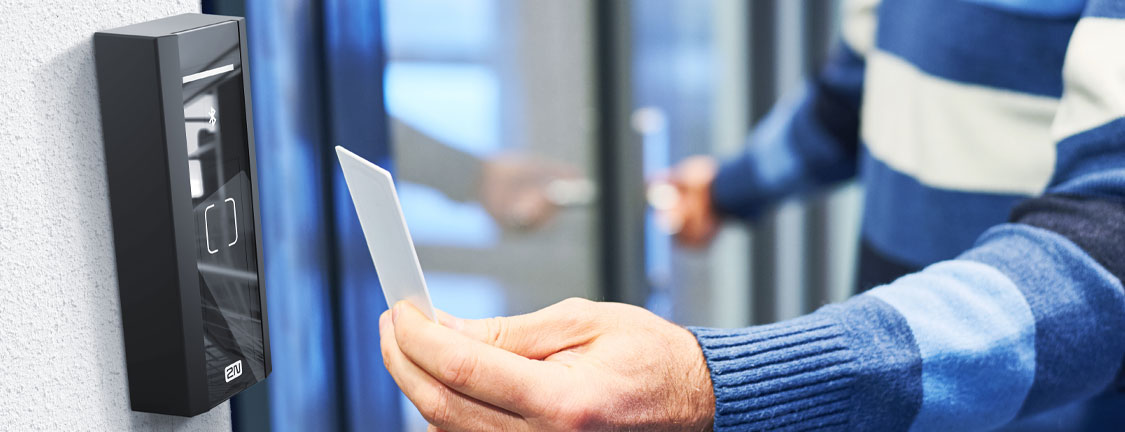 2N Mullion available from CIE Group - RFID Authentication