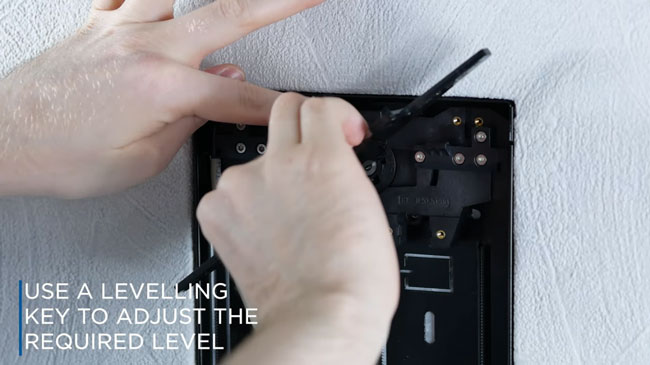 2N IP Style - adjust to required level using a level key