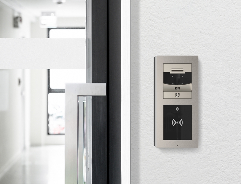 IP Access Unit 2.0 - Access Control Unit with QR Reader
