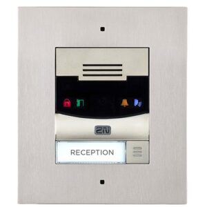 Helios IP Solo with camera, flush mount (Mounting Box 9155017)