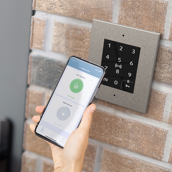 IP Access Unit 2.0 - Access Control Unit with RFID and NFC