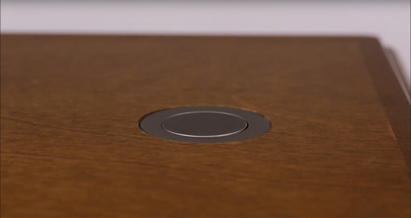 FLUSH MOTORISED THROUGH DESK SATIN NICKL