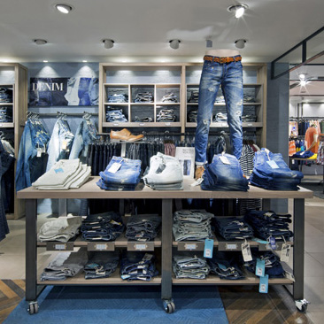 NEXT Stores project image 3
