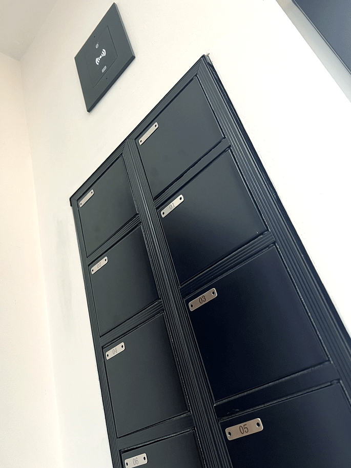 Pavilion House mailboxes with a 2N Bluetooth access reader